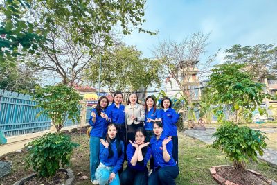 Tuổi trẻ trường Mầm non Đông Thành chung tay vì một mái trường xanh