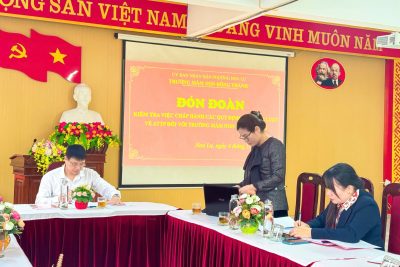 Trường Mầm non Đông Thành đón đoàn kiểm tra chấp hành các quy định pháp luật về an toàn thực phẩm đối với các cơ sở giáo dục trên địa bàn phường